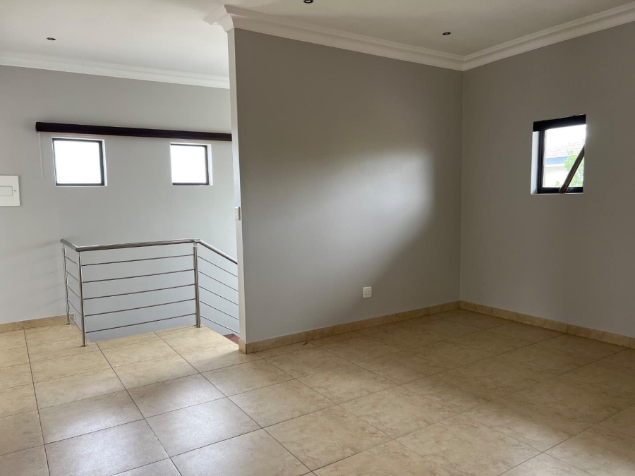 To Let 3 Bedroom Property for Rent in Lombardy Estate Gauteng