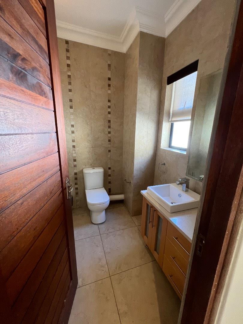 To Let 3 Bedroom Property for Rent in Lombardy Estate Gauteng