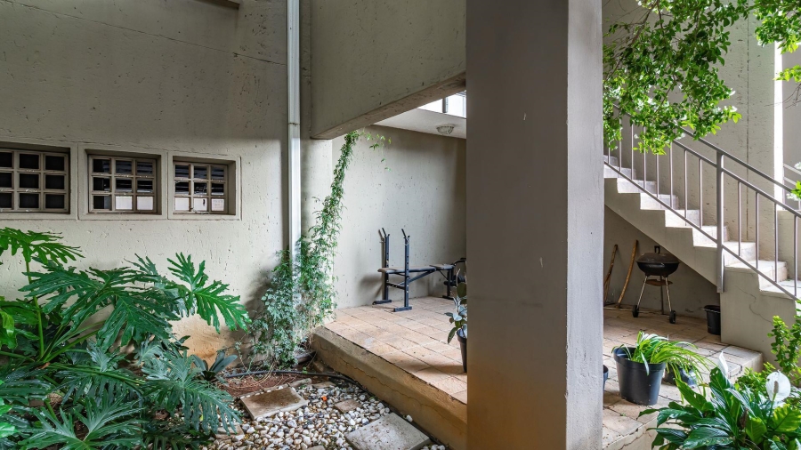 To Let 2 Bedroom Property for Rent in Blackheath Gauteng