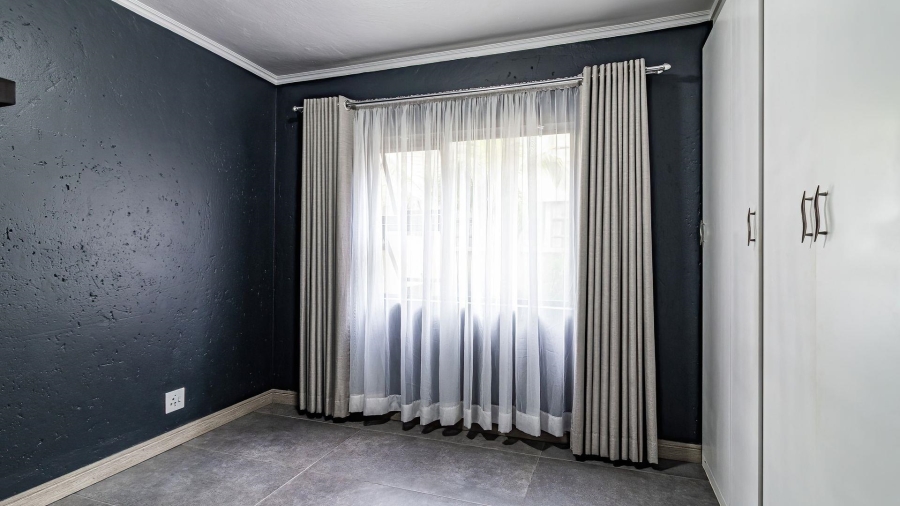 To Let 2 Bedroom Property for Rent in Blackheath Gauteng