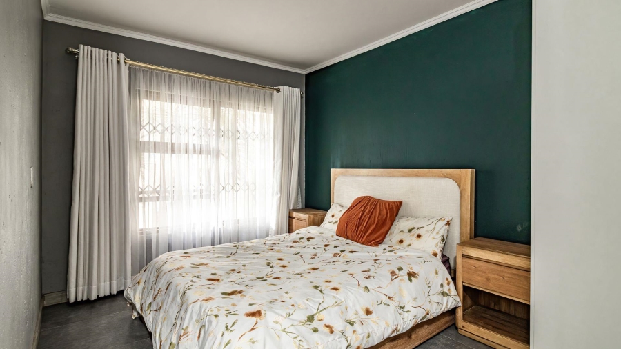 To Let 2 Bedroom Property for Rent in Blackheath Gauteng