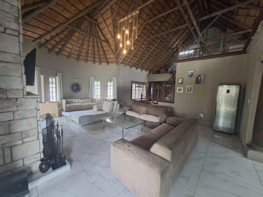 4 Bedroom Property for Sale in Buccleuch Gauteng