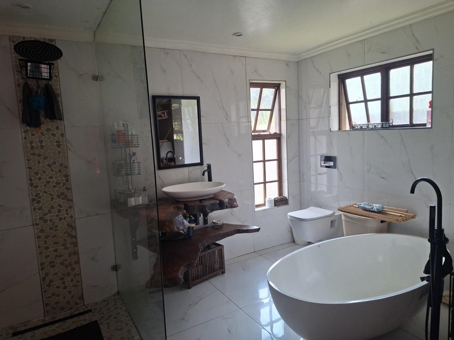 4 Bedroom Property for Sale in Buccleuch Gauteng