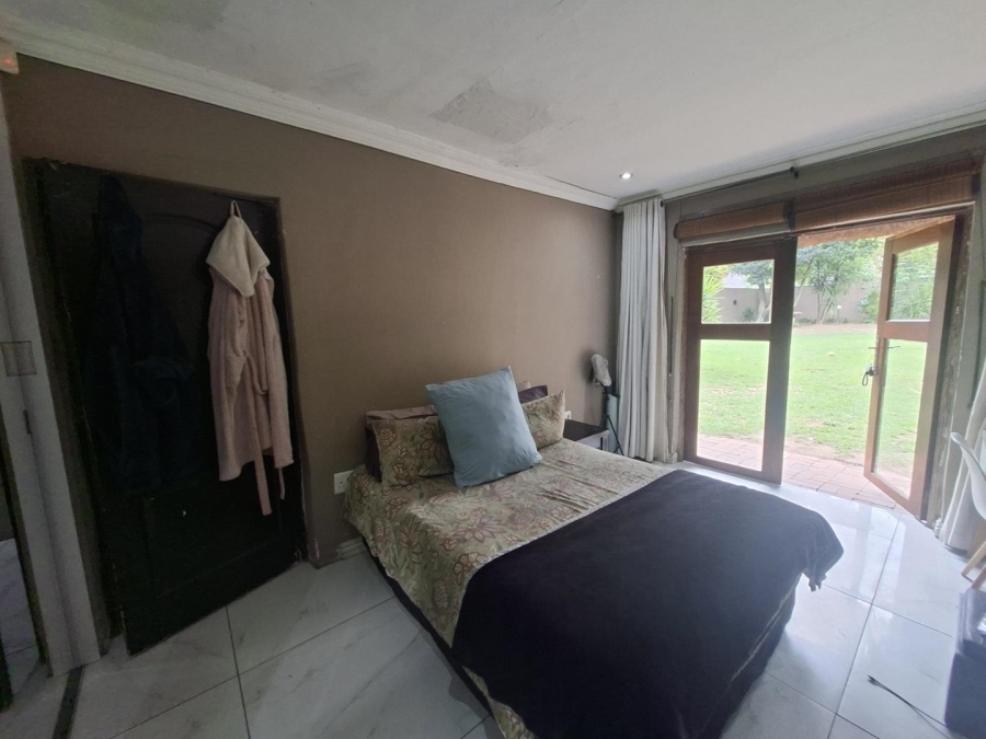 4 Bedroom Property for Sale in Buccleuch Gauteng