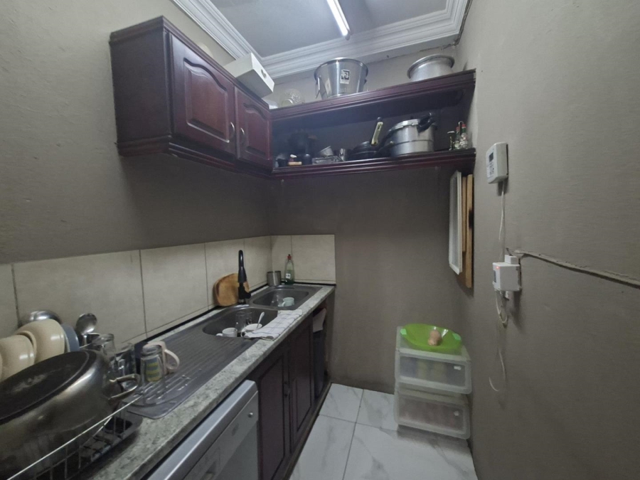 4 Bedroom Property for Sale in Buccleuch Gauteng