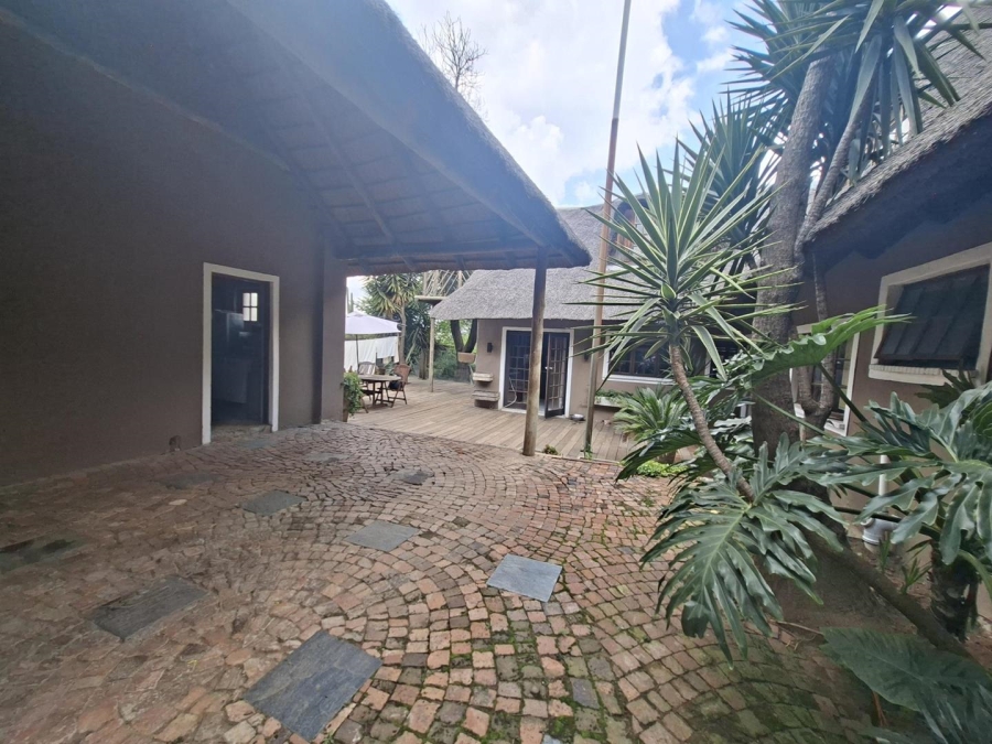 4 Bedroom Property for Sale in Buccleuch Gauteng