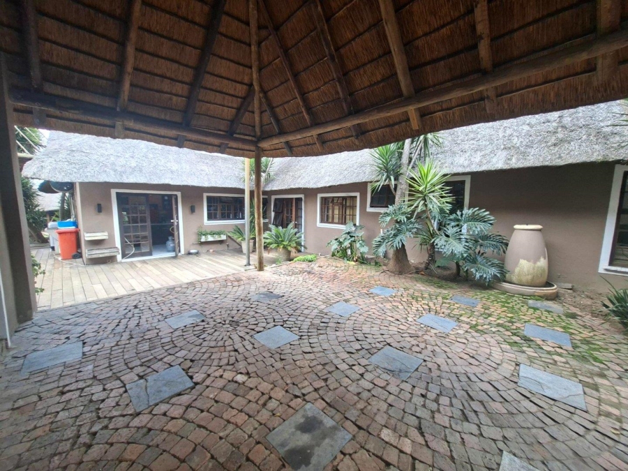 4 Bedroom Property for Sale in Buccleuch Gauteng