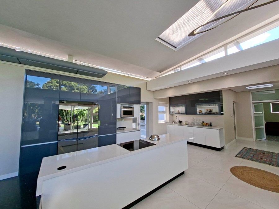 To Let 3 Bedroom Property for Rent in Hurlingham Gauteng