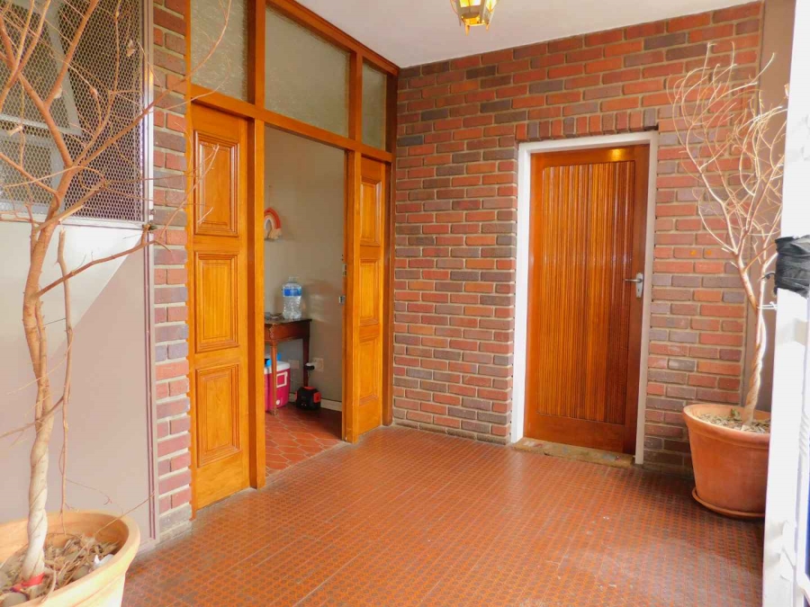 4 Bedroom Property for Sale in Illovo Gauteng