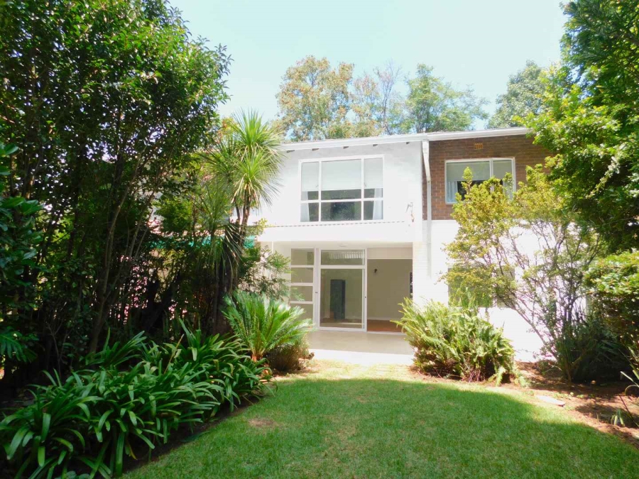 To Let 2 Bedroom Property for Rent in Sandown Gauteng