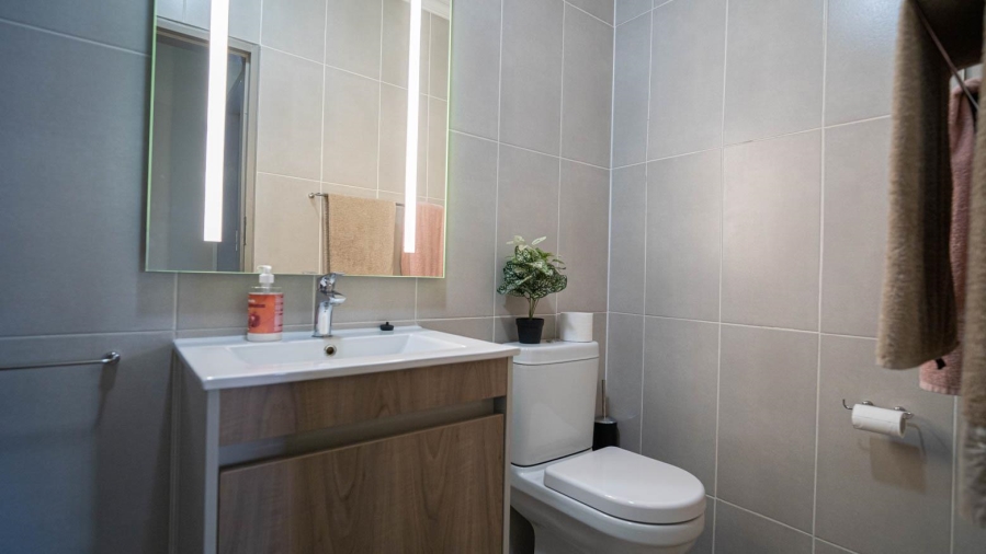 2 Bedroom Property for Sale in Carlswald Gauteng