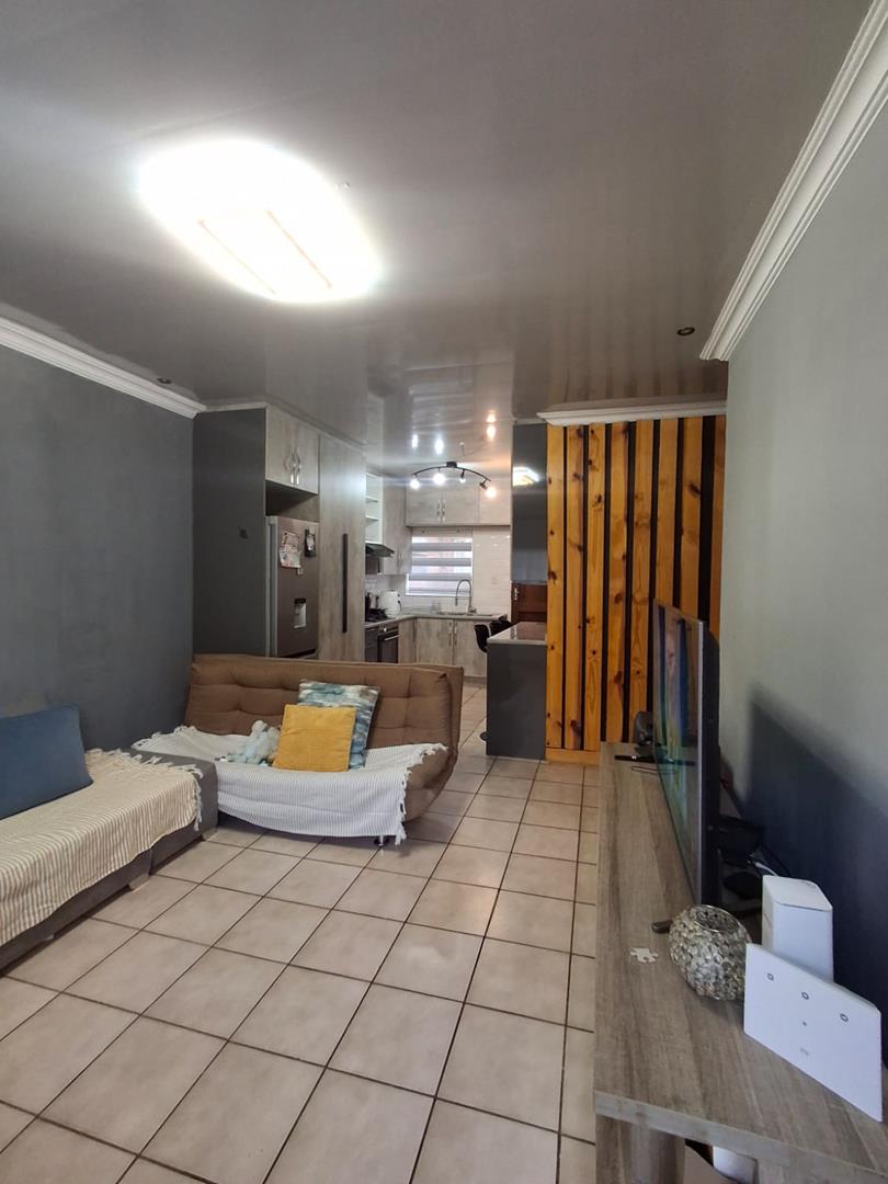 2 Bedroom Property for Sale in Kempton Park Gauteng