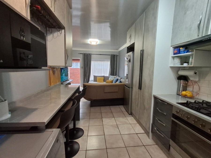 2 Bedroom Property for Sale in Kempton Park Gauteng