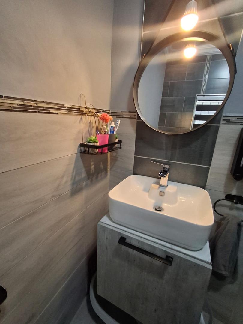 2 Bedroom Property for Sale in Kempton Park Gauteng