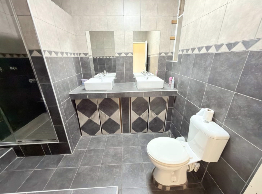 2 Bedroom Property for Sale in Dinwiddie Gauteng