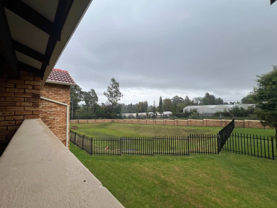 2 Bedroom Property for Sale in Honeypark Gauteng