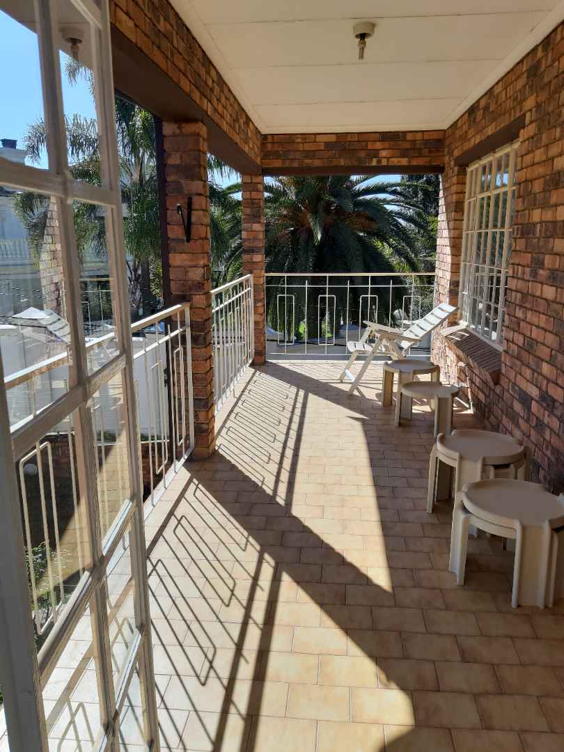 To Let 2 Bedroom Property for Rent in Bryanston Gauteng