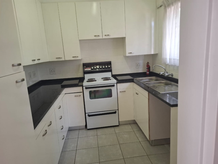 To Let 2 Bedroom Property for Rent in Bryanston Gauteng