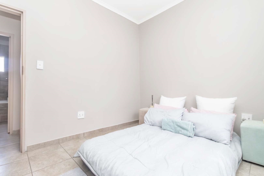 2 Bedroom Property for Sale in Zandspruit Gauteng