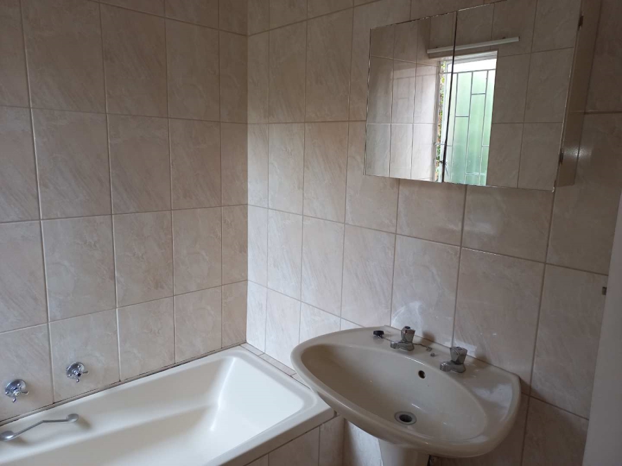 To Let 2 Bedroom Property for Rent in Centurion Central Gauteng