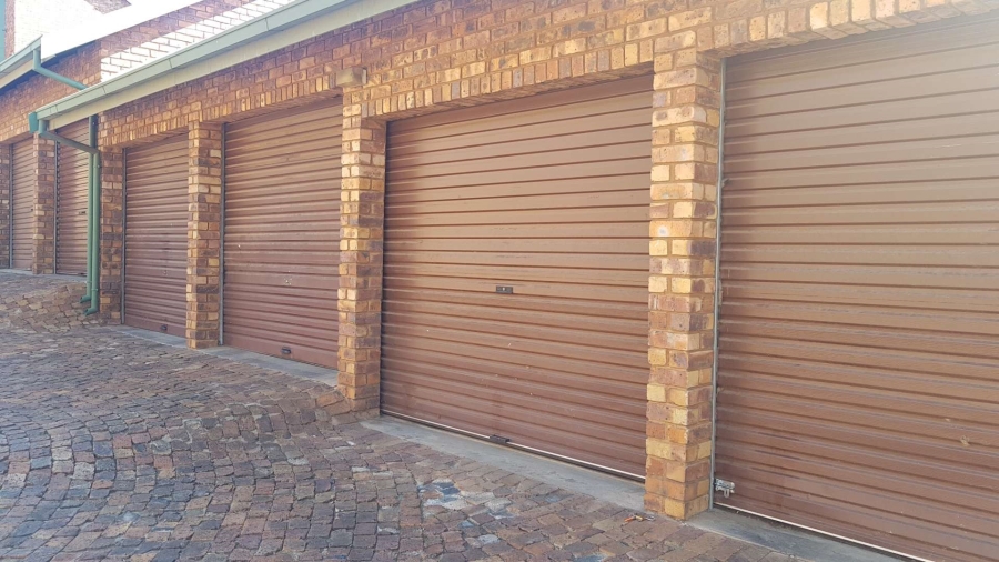 To Let 2 Bedroom Property for Rent in Centurion Central Gauteng