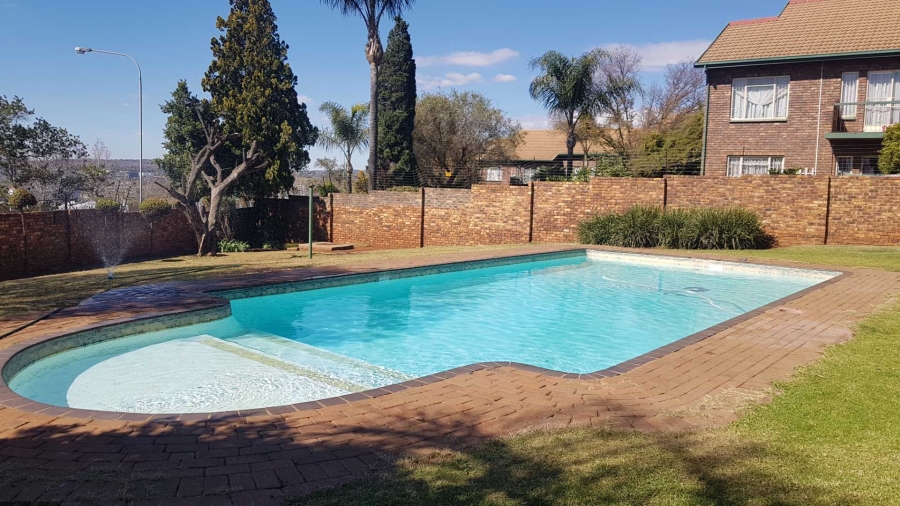 To Let 2 Bedroom Property for Rent in Centurion Central Gauteng
