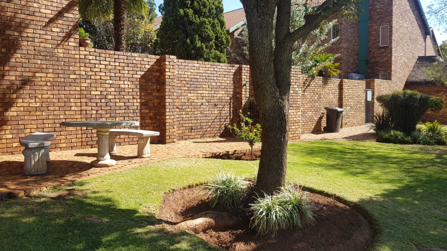 To Let 2 Bedroom Property for Rent in Centurion Central Gauteng