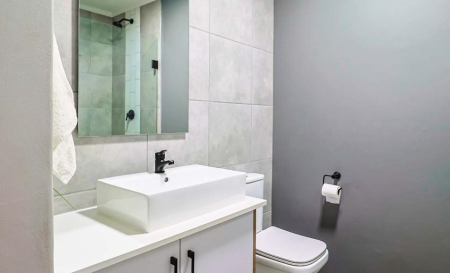 2 Bedroom Property for Sale in Brooklyn Gauteng