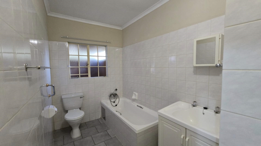 2 Bedroom Property for Sale in Montana Park Gauteng