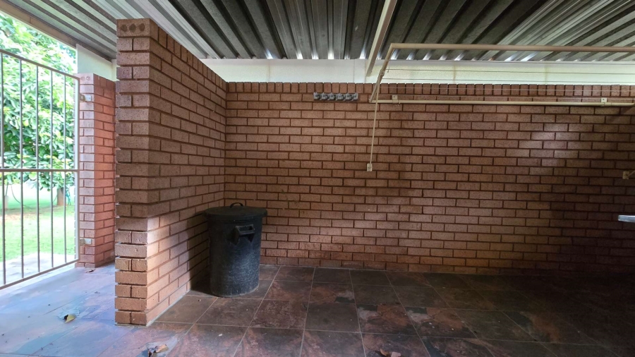 2 Bedroom Property for Sale in Montana Park Gauteng