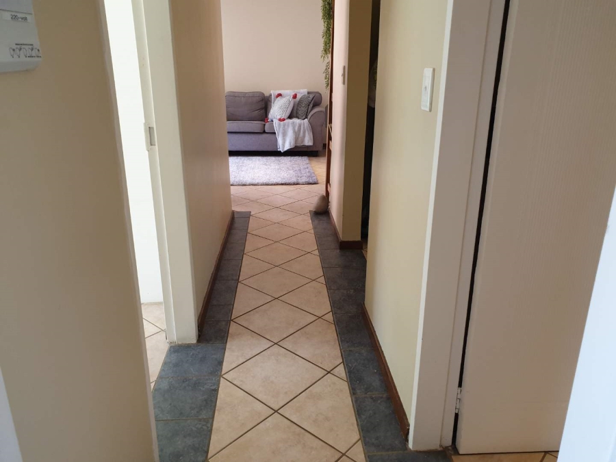 2 Bedroom Property for Sale in Boardwalk Gauteng