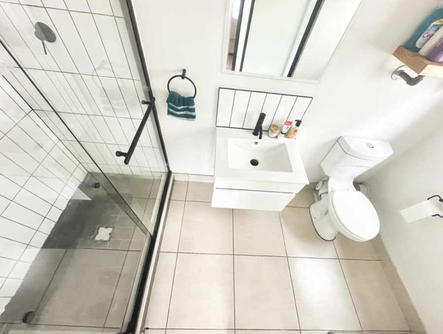 1 Bedroom Property for Sale in Linbro Park Gauteng