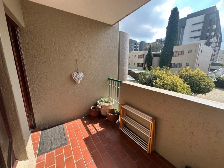 To Let 1 Bedroom Property for Rent in Morningside Gauteng