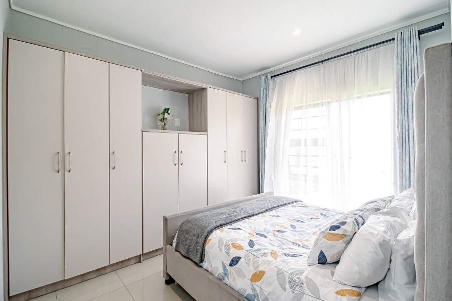 3 Bedroom Property for Sale in Rooihuiskraal North Gauteng