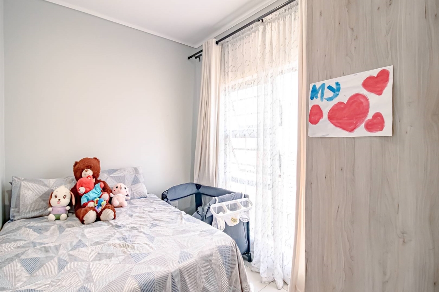 3 Bedroom Property for Sale in Rooihuiskraal North Gauteng