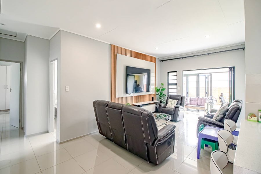 3 Bedroom Property for Sale in Rooihuiskraal North Gauteng