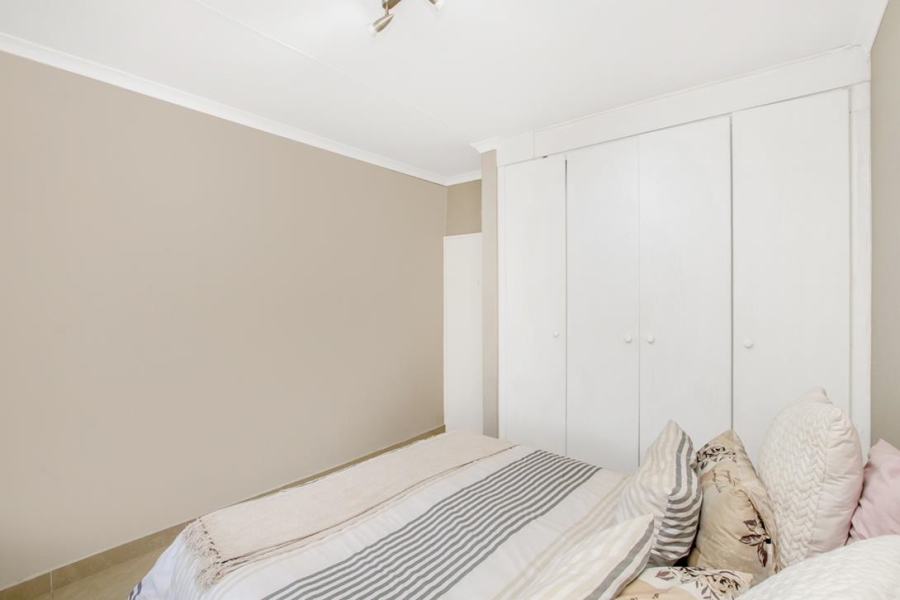 2 Bedroom Property for Sale in Honeypark Gauteng