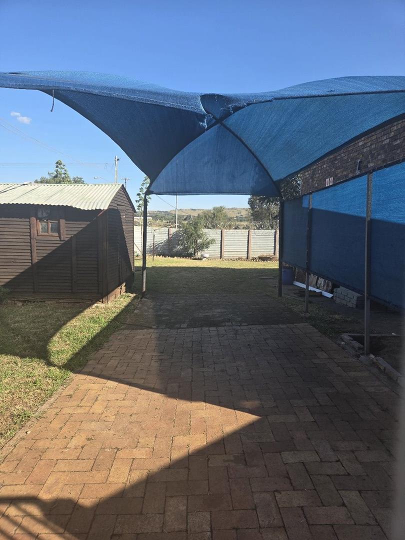 3 Bedroom Property for Sale in Mountain View Gauteng