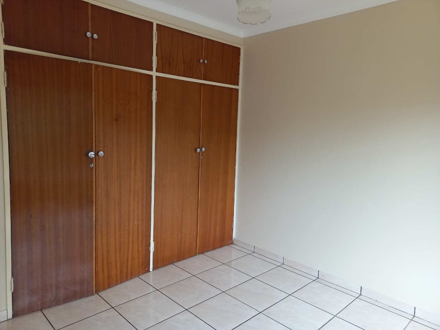 2 Bedroom Property for Sale in Centurion Central Gauteng