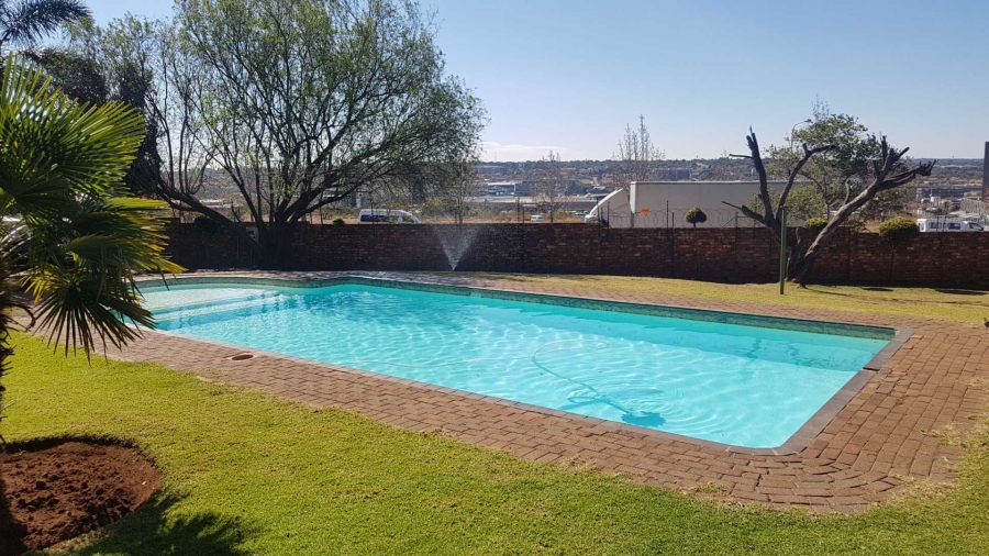 2 Bedroom Property for Sale in Centurion Central Gauteng