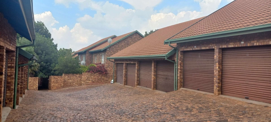2 Bedroom Property for Sale in Centurion Central Gauteng