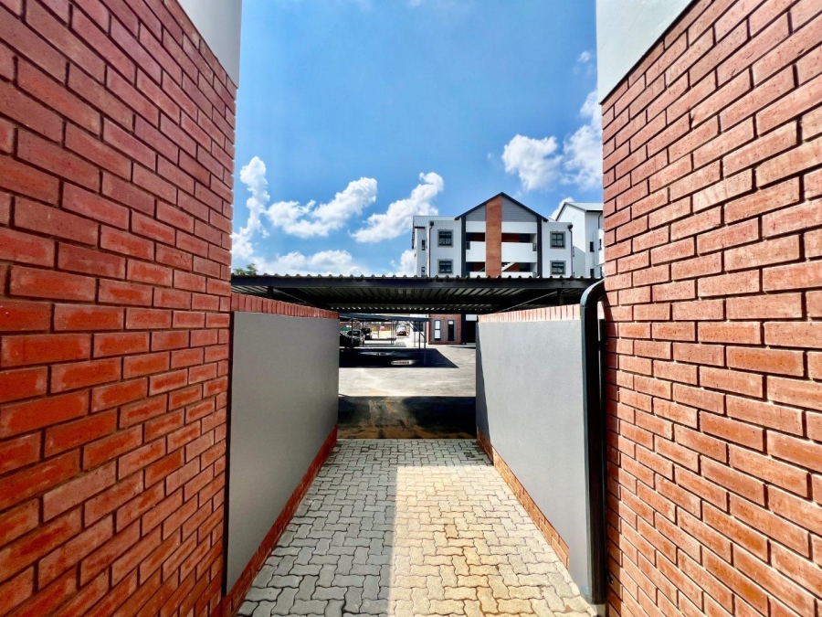 2 Bedroom Property for Sale in Linbro Park Gauteng
