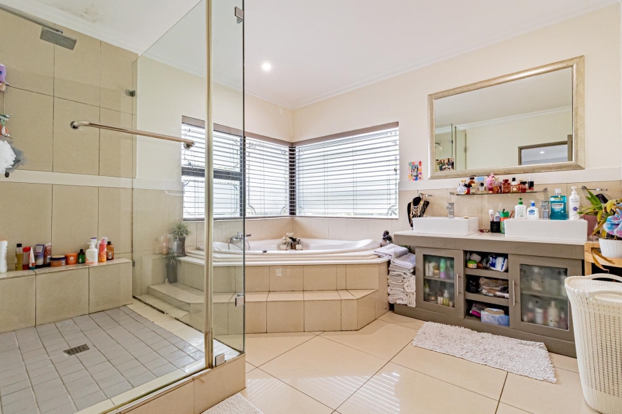 To Let 5 Bedroom Property for Rent in Dainfern Gauteng