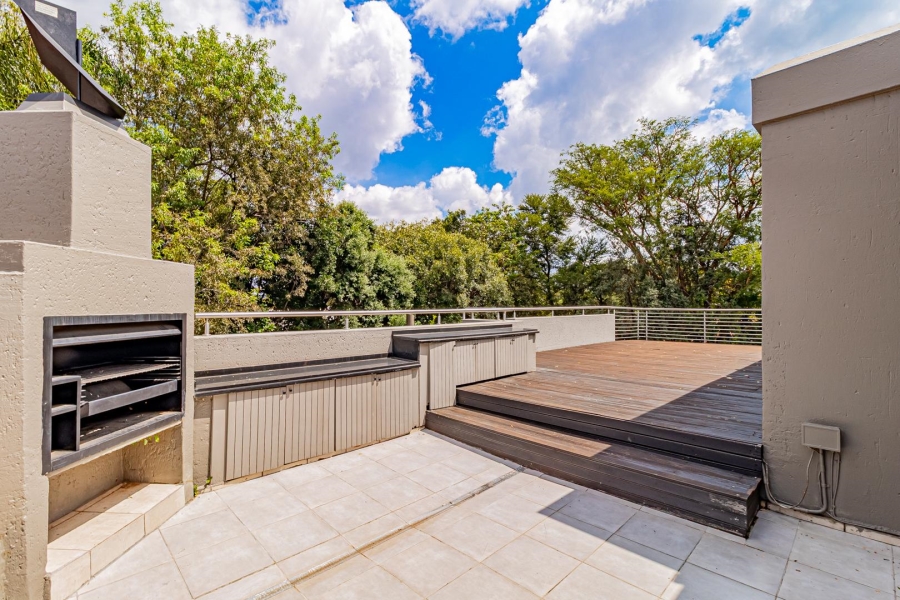 To Let 5 Bedroom Property for Rent in Dainfern Gauteng