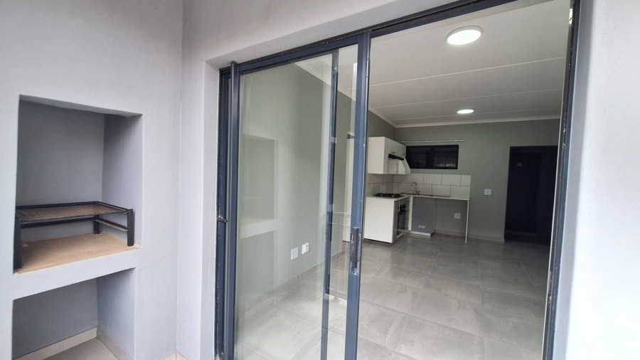 To Let 1 Bedroom Property for Rent in Ferndale Gauteng