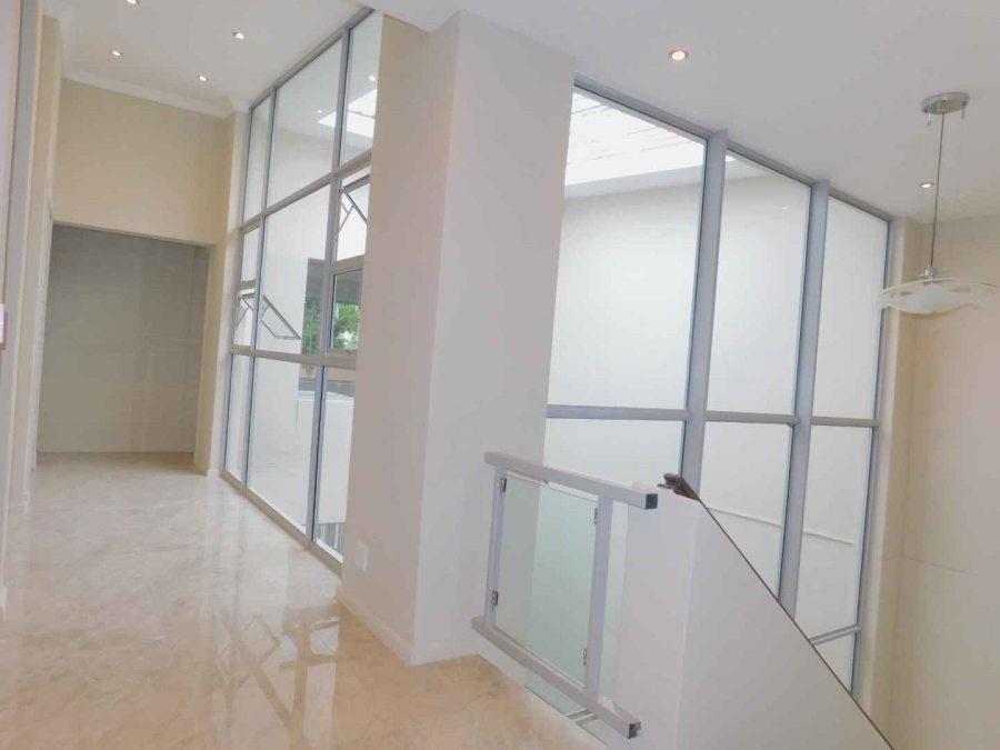 To Let 4 Bedroom Property for Rent in Hyde Park Gauteng