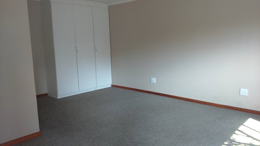 To Let 0 Bedroom Property for Rent in Fontainebleau Gauteng