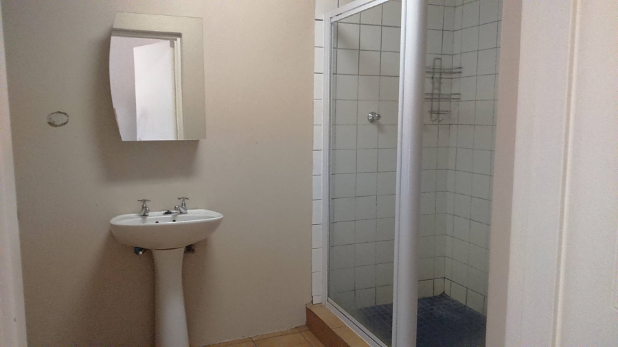To Let 0 Bedroom Property for Rent in Fontainebleau Gauteng