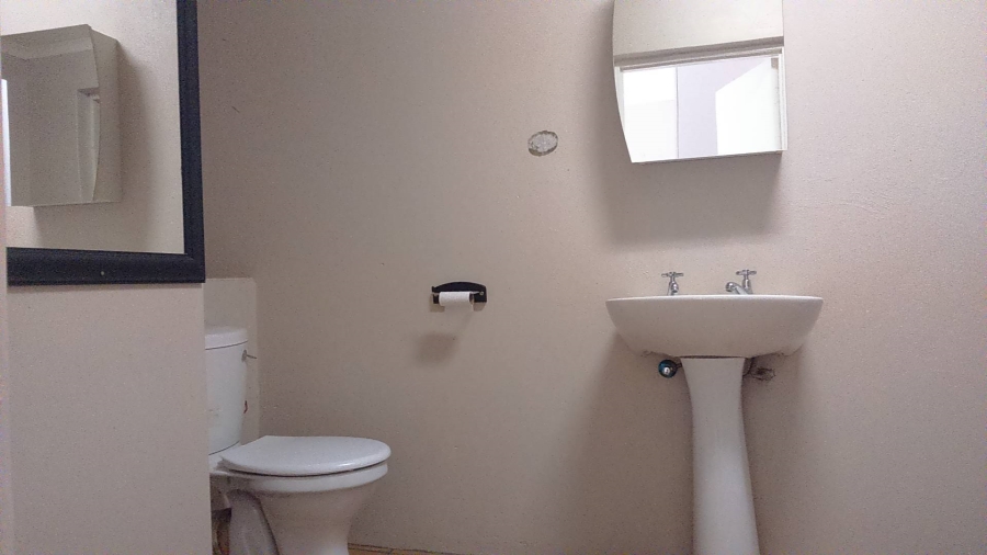 To Let 0 Bedroom Property for Rent in Fontainebleau Gauteng