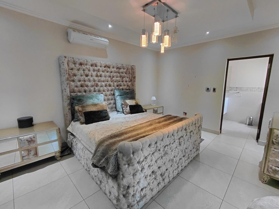 To Let 4 Bedroom Property for Rent in Roodekrans Gauteng